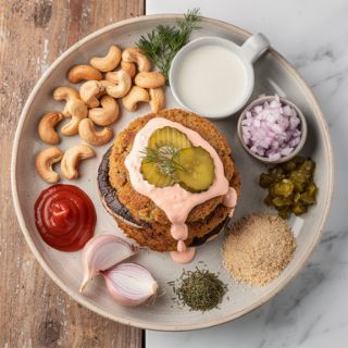 Air-Fryer Portobello Burgers with Thousand Island Aïoli