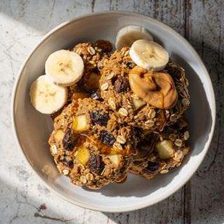 Chewy Apple-Raisin Oatmeal Cookies