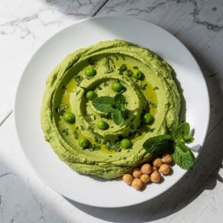 Green Pea Hummus with Fresh Mint