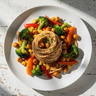 Healthy Creamy Pasta with Veggies and Chickpeas